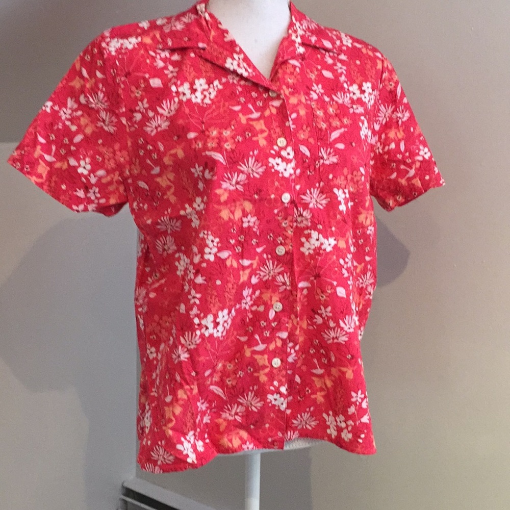 🌺Floral button down🌺